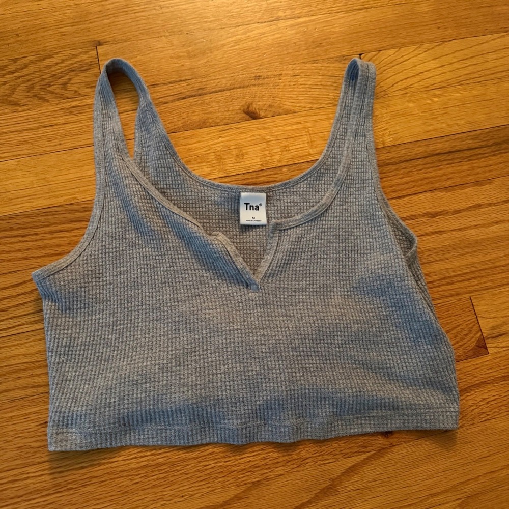 Tna Aritzia Waffle Knit Notch Neck Crop Tank Top Medium Heather Grey Cotton